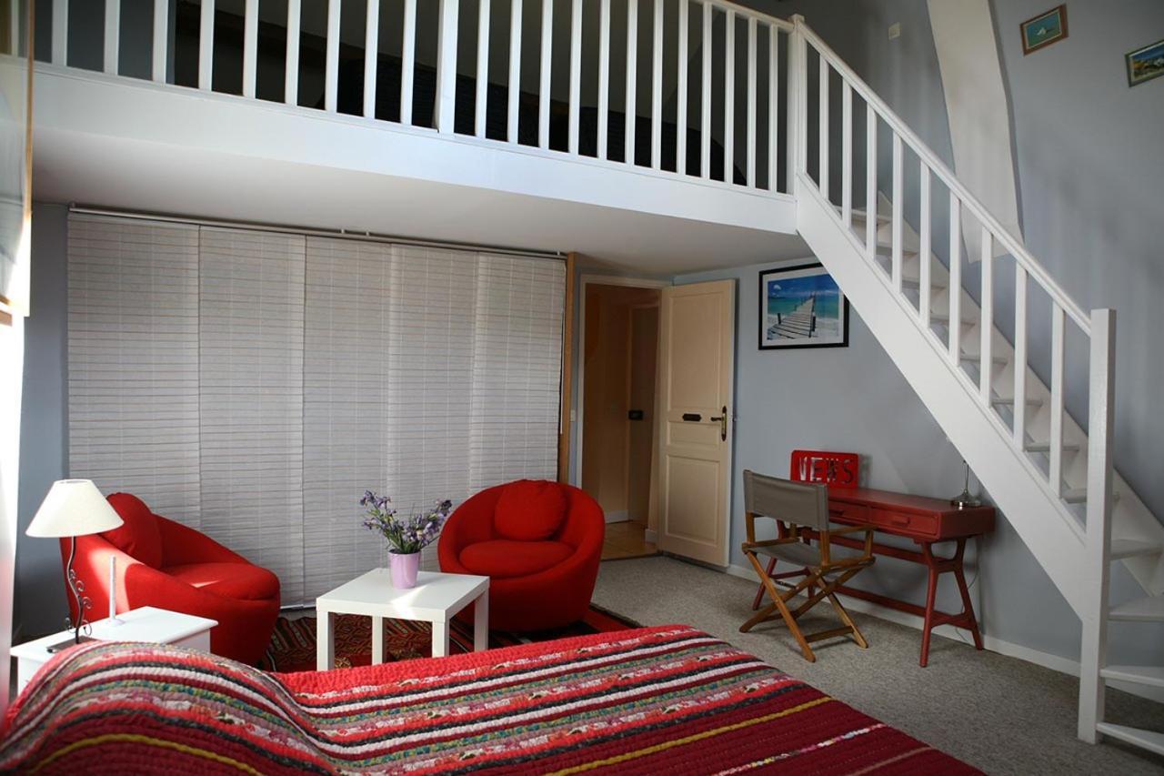 Le Nid De Rochefort Extérieur photo